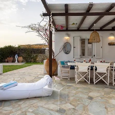Apianes Villa Alikí